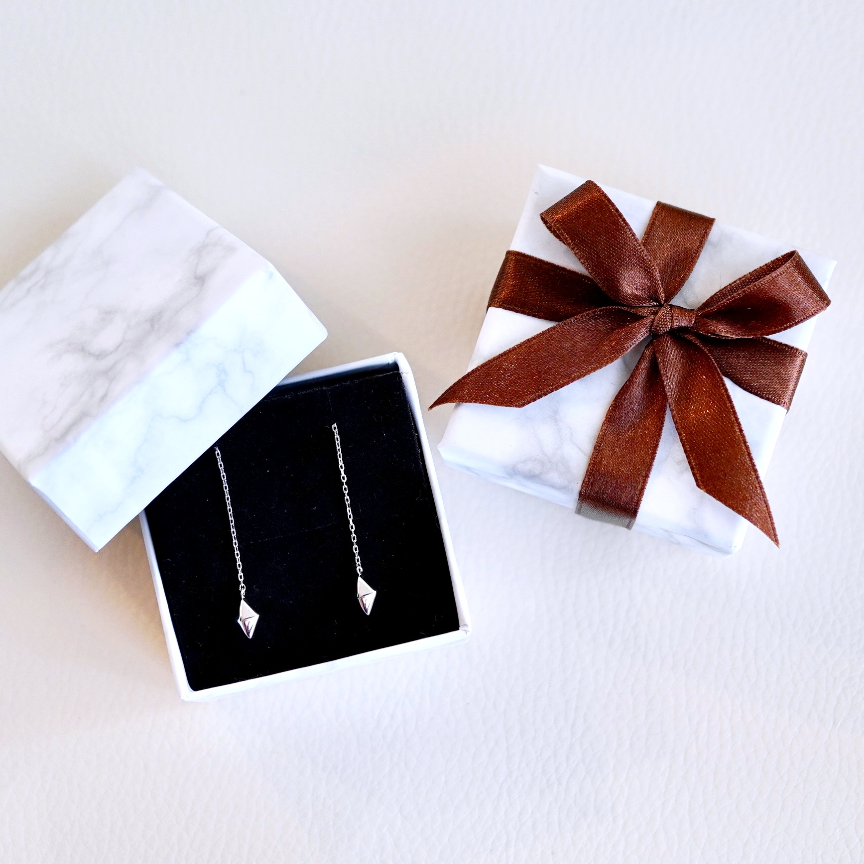 K18WG(18金) ホワイトゴールド 地金 菱形 チェーン ピアス シンプル  保証書付 KO-0071 242-035-b