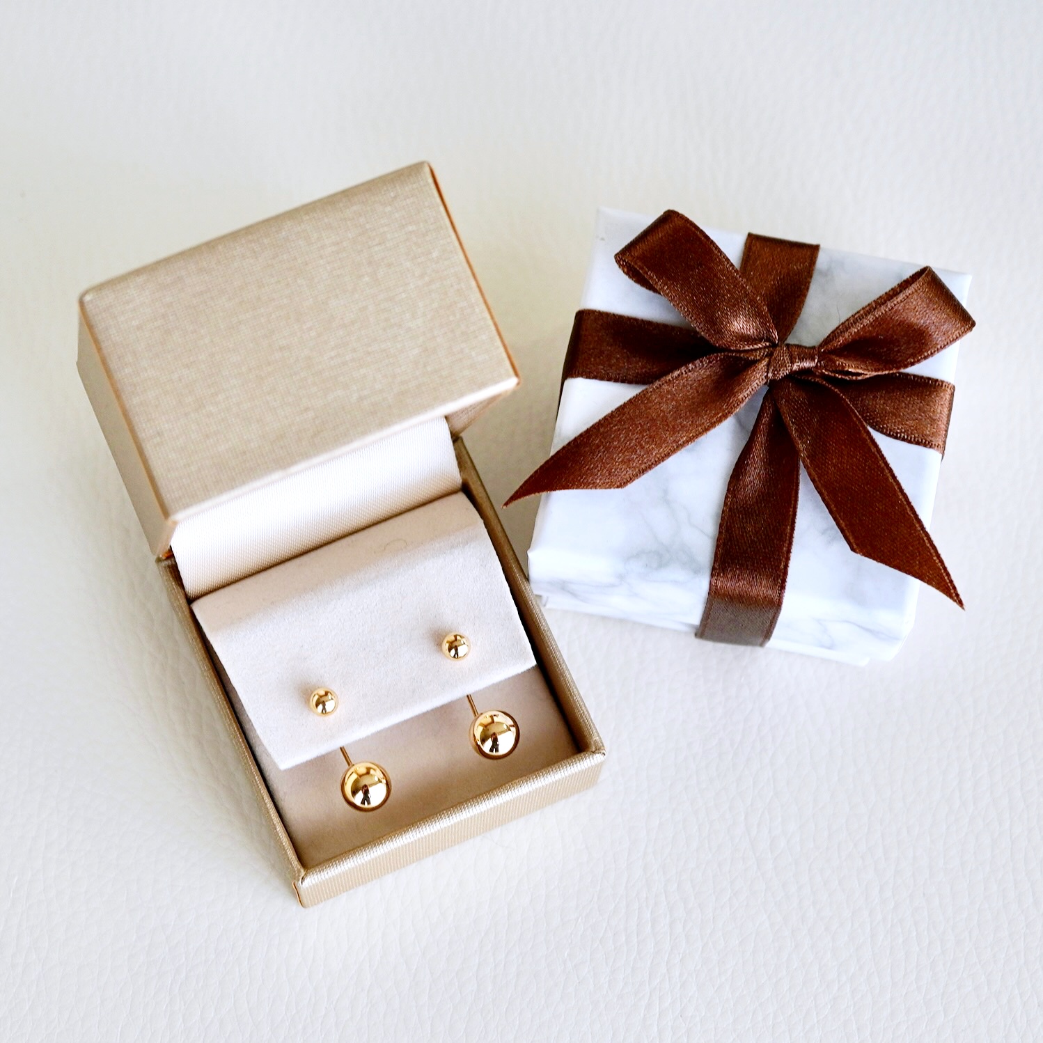 K18(18金) イエローゴールド おしゃれ 2way ボール ピアス 地金  (直径4mm7mm) 保証書付 M1011 242-031