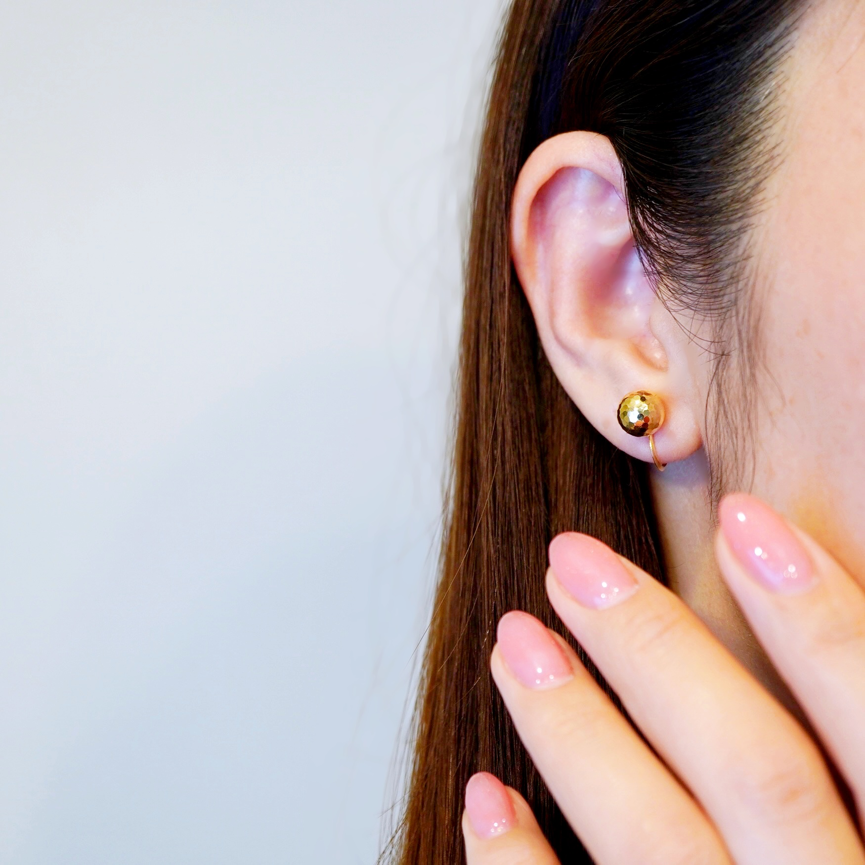 K18(18金) イエローゴールド ミラーボール イヤリング 地金 中空(直径8mm)  保証書付 M2180ER 242-048