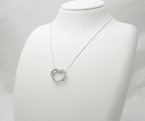 ネックレス 天然 ダイヤ 0.5ct ハート ETERNAL LOVE SIクラス【K18WG】n-06（KRP）N27-1412