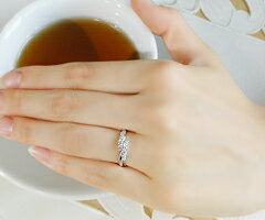指輪 天然 ダイヤモンド 0.3ct 10石 フラワー SIクラス【pt950】r-135（KRP）M48-1410