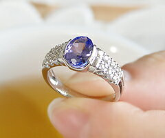指輪 天然 ダイヤモンド SIクラス タンザナイト 1.0ct オーバルカット【プラチナ950】r-129（KRP）N6-1411