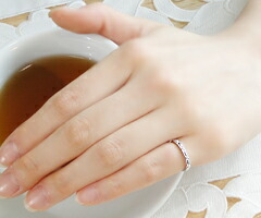 指輪 小指 重ね付け ミル打ち レディース【K18WG】r-126（KRP）J5-1410