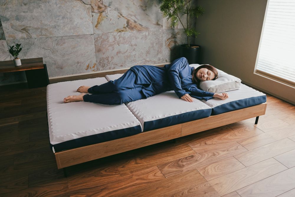 nemuli The FUTON 三つ折りマットレス セミダブル [5839-2134]