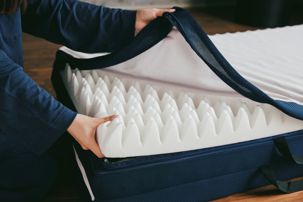 nemuli The FUTON 三つ折りマットレス セミダブル [5839-2134]