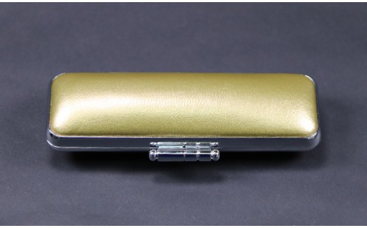 老舗ハンコメーカー　アニバーサリーチタンHANKO。（天丸型18×60mm）記念日＆イニシャル（ローマ字印刷）可能 [5839-1322] ムーンイエロー