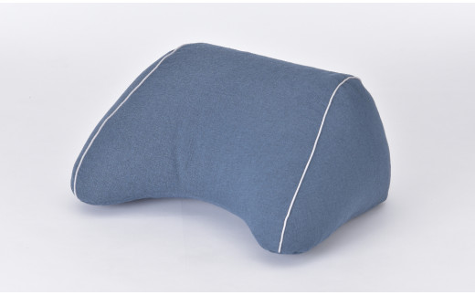 床でもベッドでも 使い方あれこれ・バックレストクッション（インディゴ）[5839-9417]