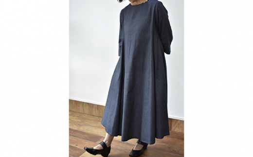 No.424 ふんわりコットンワンピース　M　ネイビー ／ オーガニックコットン 朱子織り 上品 山梨県【n0424_mut】