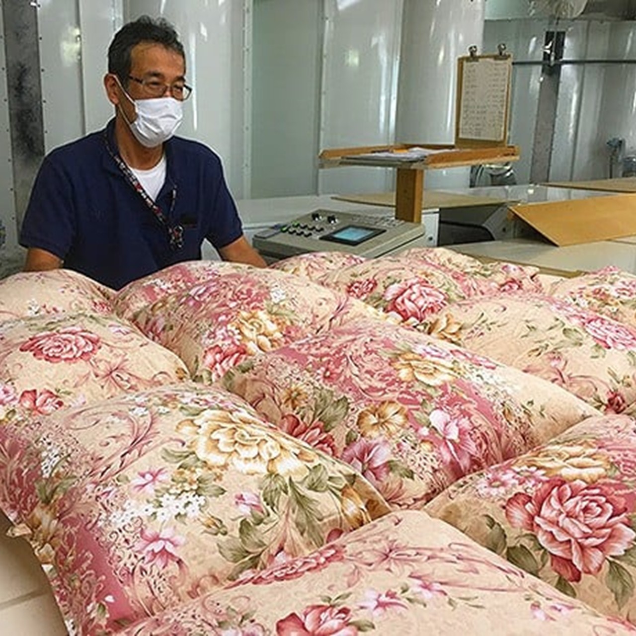 【数量限定・訳あり】羽毛合掛けふとん【ダブル】ホワイトダウン８５％使用【柄お任せ】