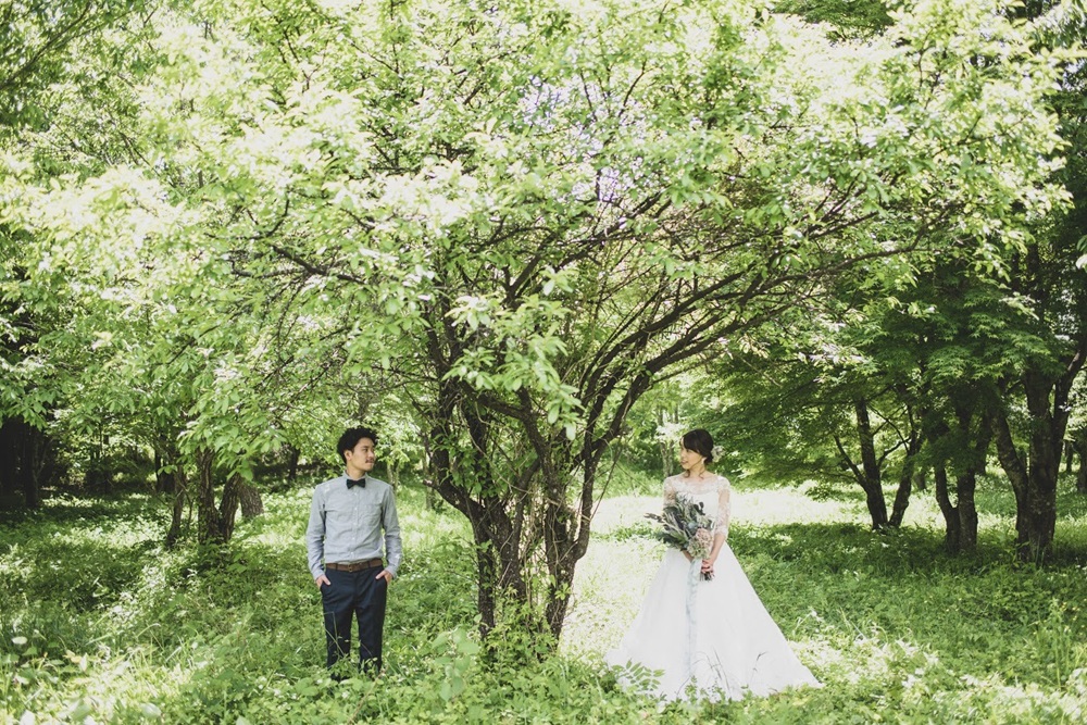 洋装ロケーションフォト