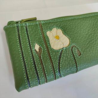 「鞄工房　香」ポピー柄ファスナー財布グリーン FAA3016
