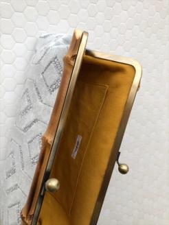 【siesta】がま口　クラッチバッグ＊グレー FAA7014