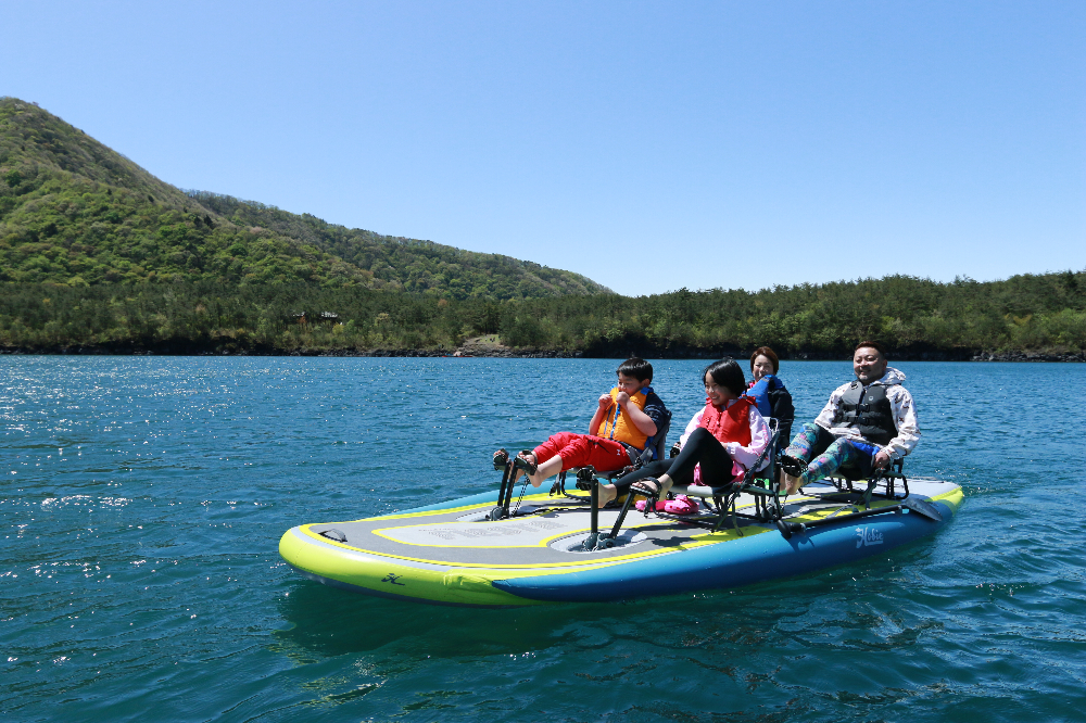 【HOBIEカヤック】カリフォルニア生まれの新感覚ミズアソビ体験 FEE001