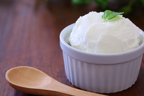 武田牛乳アイス（12個入） FBO002