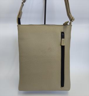 「鞄工房　香」リスのショルダーバッグ FAA3031