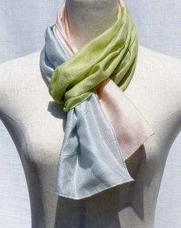 富士桜工房コンパクトストール「とにかる」若草　とにかく軽い！（スカーフ） FAA4005