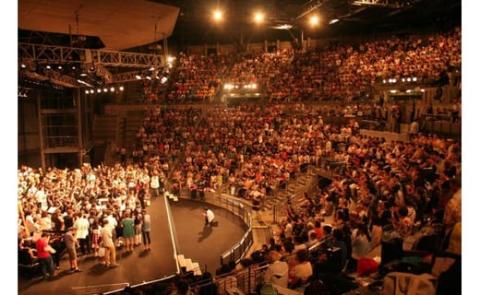 河口湖ステラシアター フレンドリークラブ 2026年度 年間会員加入（ファミリー会員）【音楽文化支援企画】 FCBB004