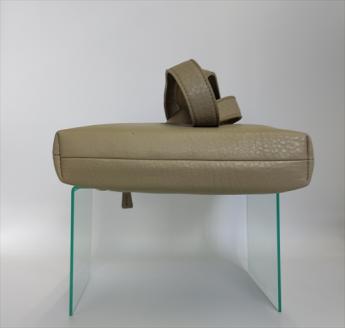 「鞄工房　香」リスのショルダーバッグ FAA3031