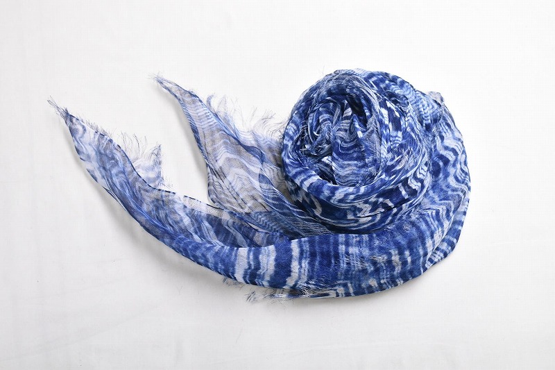 リネンストール藍染め 板締め絞り/ハーフサイズ(極細麻糸ラミー)(男女兼用)天然素材ストール専門店muto FAA4019