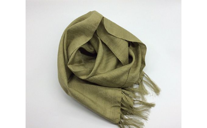 軽くて柔らかい上田紬のストール　えんじ