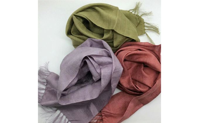 軽くて柔らかい上田紬のストール　えんじ