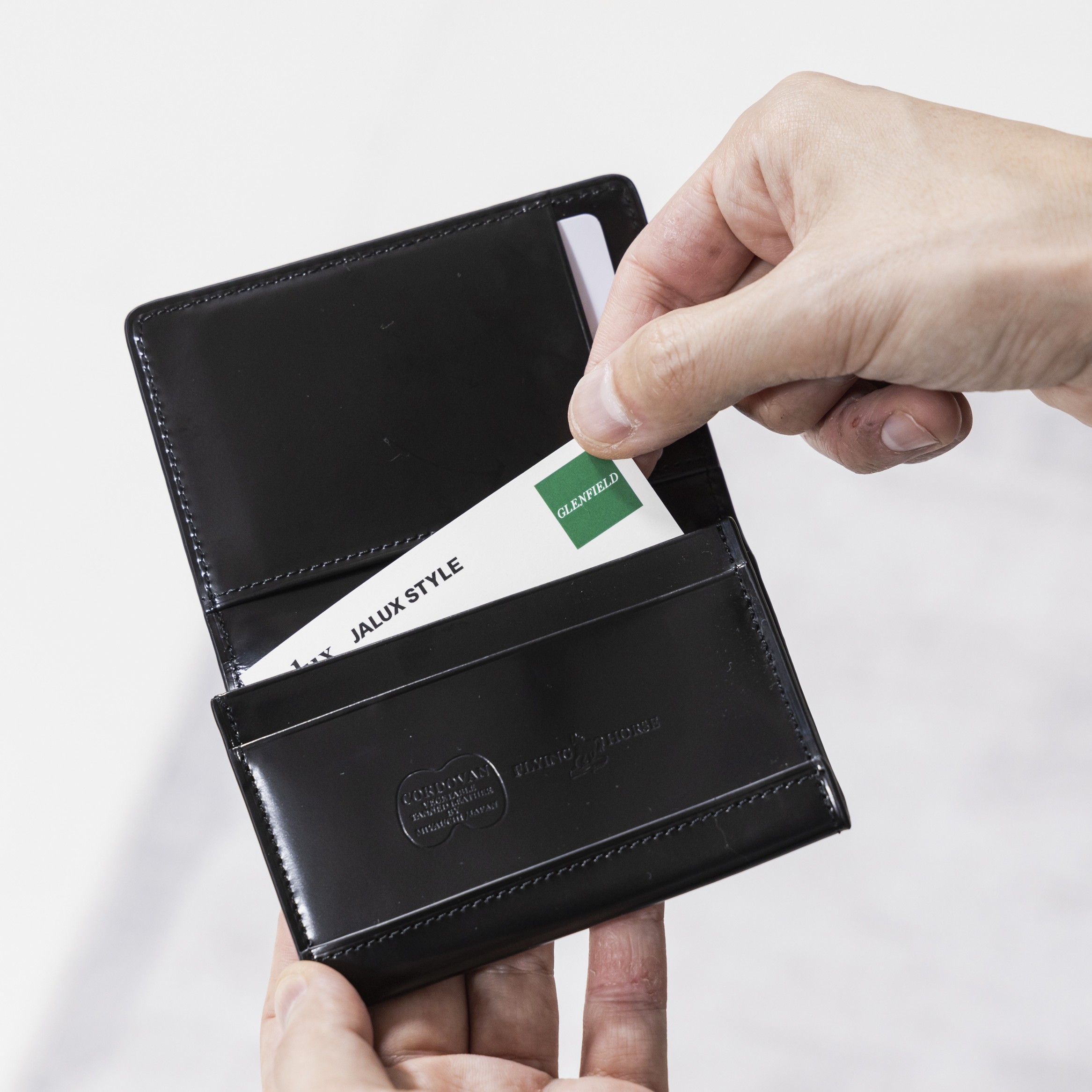 コードバン 名刺入れ FLYING HORSE ( フライングホース ) | ビジネス 名刺 入れ 革 ホース レザー 長野県 飯田市