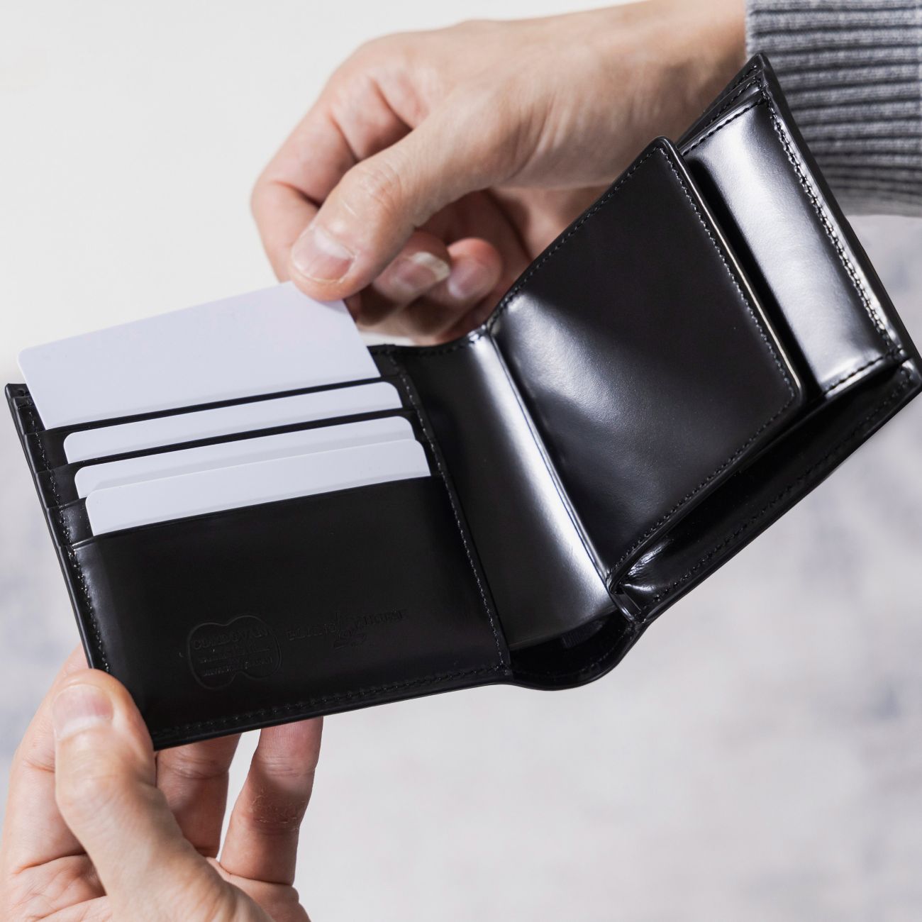 コードバン 二つ折り 財布 FLYING HORSE ( フライングホース ) | 財布 革 ホース レザー 長野県 飯田市