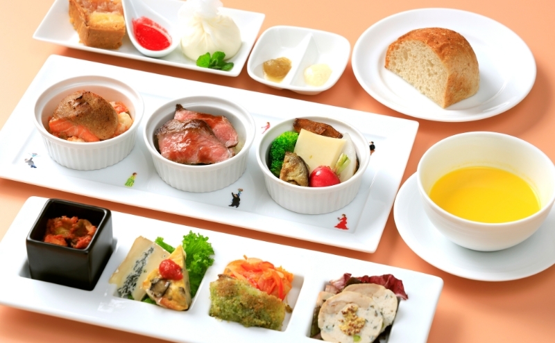 鉄道 ろくもん お食事付きプラン ご招待(2名様） 水戸岡鋭治 旅行 軽井沢 食事券 電車 旅 長野 信濃 しなの鉄道