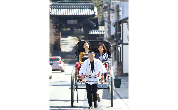 《日本で唯一！城より上の城下町を人力車で周ろう♪》60分城下町周遊プラン