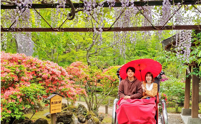 《小諸城址懐古園を人力車で周ろう♪》人力車で30分間周遊プラン