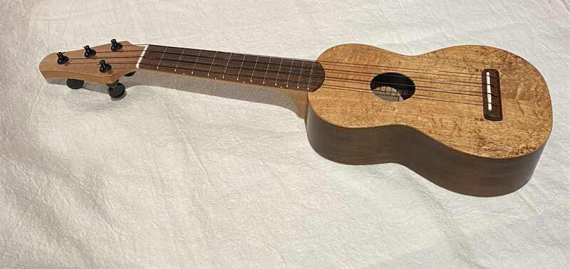 イナジャラウクレレ　Ina Jarrah Ukulele｜ウクレレ ギター 音楽 楽器 工芸品 サウンド ハワイ ハワイアン 伊那市 ふるさと納税【550-01】