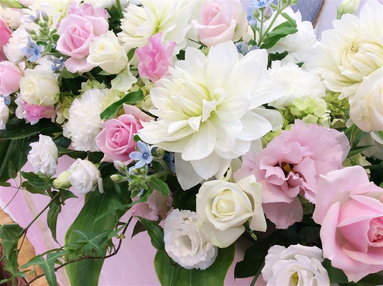 フラワーアレンジ（ギフトにも）花産地伊那から全国へ｜フラワーアレンジ 伊那 花 ギフト プレゼント はな 華やか 四季 信州 ふるさと納税【020-18】