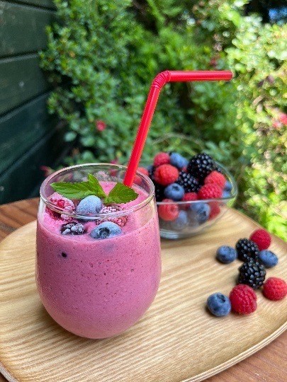 先行予約 ベリー ミックス 信州 伊那産 冷凍 ミックスベリー 1kg 国産 ベリー 3種 ：ラズベリー ・ ブラックベリー ・ ブルーベリー | 果物 フルーツ ベリー 手摘み 急速冷凍 木の実 スムージー ビタミンC 長野県 伊那市 【019-13】