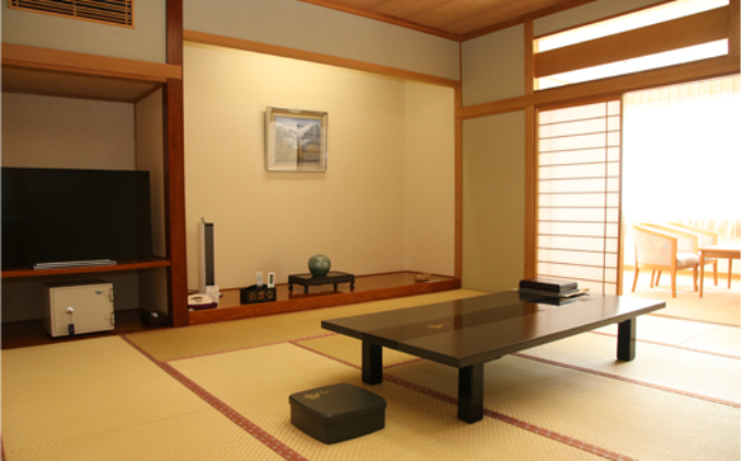 早太郎温泉「ホテルやまぶき」温泉露天風呂付特別室　2名様宿泊券