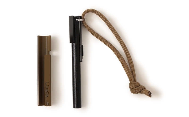 【BEAMS JAPAN監修】 鉄マッチmini ファイヤースターター 駒ヶ根市 キーホルダー（カーキ）