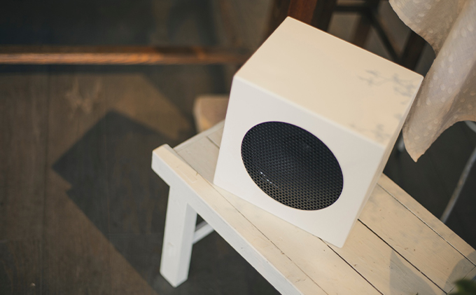 LATEM BASE キューブ型スピーカー 「LBK-V230」 サテンホワイト