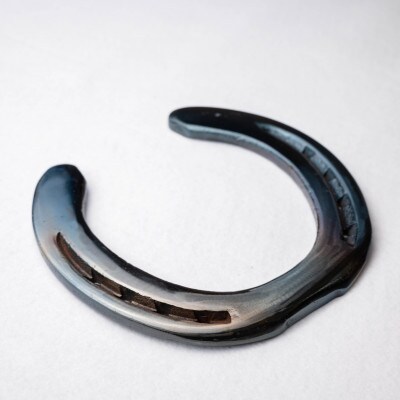 【幸運を呼ぶホースシュー】カラー:ブルー