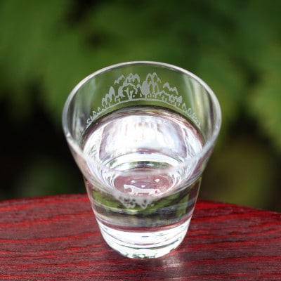 御射鹿池　彫刻グラス 「又玄」  1個        冷酒・ジュースグラス(小)