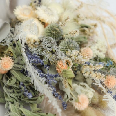 信州 八ヶ岳の麓から贈るドライフラワースワッグ L(ブルー)