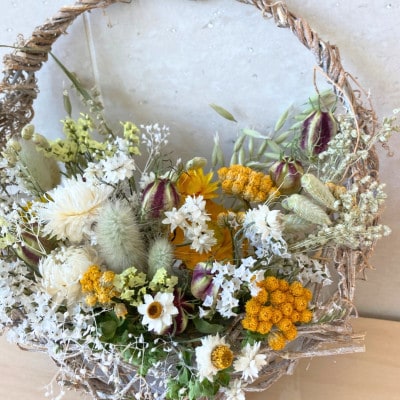 信州八ヶ岳の麓から贈るドライフラワーアレンジメントS(イエロー)