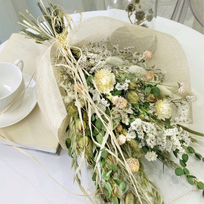 信州八ヶ岳の麓から贈るドライフラワースワッグ M(グリーン)