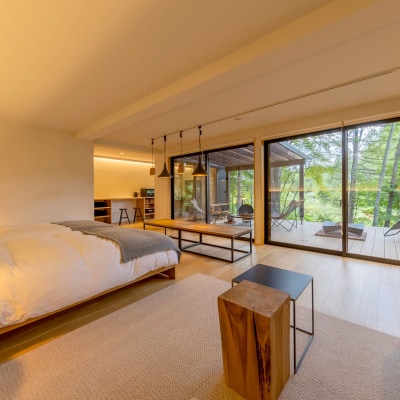 【八ヶ岳PRIVATEWOODS NADA】プライベートサウナ付グランピング宿泊券(60000円分)