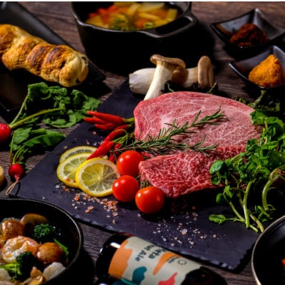 【八ヶ岳PRIVATEWOODS NADA】プライベートサウナ付グランピング宿泊券(30000円分)