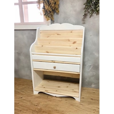 メーベルヒナナ　木製　ブックシェルフ　絵本棚 ナチュラル