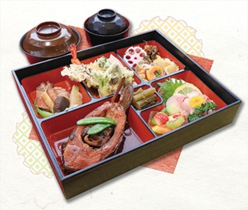 【昼食付日帰りプラン２】春日温泉もちづき荘　選べるいろどり御膳「鯉太郎御膳」　【2名様用】【春日温泉　もちづき荘　自慢の源泉かけ流し　滝風呂　国民宿舎　長野県 佐久市 】