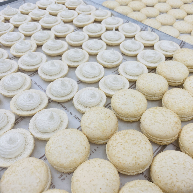 【Yasunori Okada】冷凍マカロン6個 詰め合わせ（北海道・沖縄県・離島は配送不可） | セット スイーツ 洋菓子 デザート ギフト プレゼント バレンタイン 信州 長野県 おうちカフェ