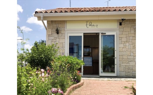 一番人気『高原たまごのシフォンケーキ（プレーン）』６個入り ＜北海道・沖縄・離島配送不可＞ 生クリーム　ふわふわ　スイーツ　洋菓子　おうちカフェ【 長野県 佐久市 】