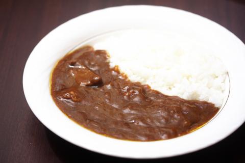 牧舎みねむら ビーフジャーキー・ソーセージ2種・ビーフカレーセット ※着日指定不可