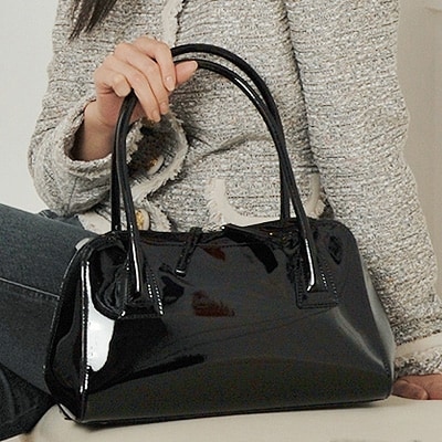 濱野皮革工藝ヴェレルーチェハンドバッグ(ブラック)