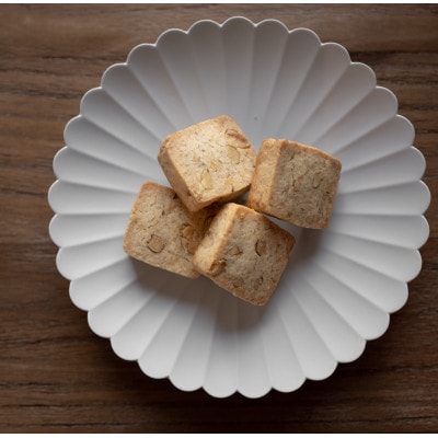 自家焙煎スペシャルティコーヒー深煎りブレンド(粉)と胡桃焼き菓子のセット